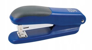 Zszywacz uniwersalny SAX 39 do 25 kartek metal / tworzywo kol. niebieski + zszywki 24/6 gratis ISAX39-01+24/6
